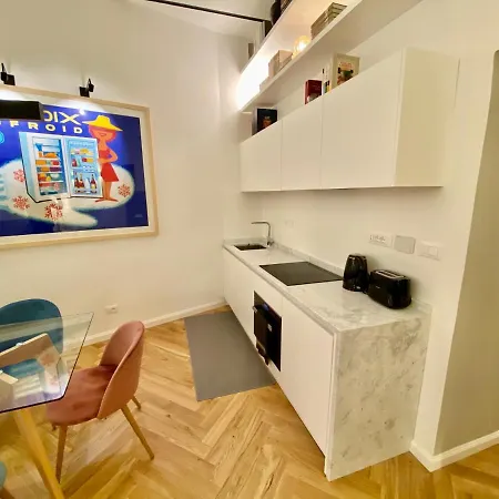 Apartment Fiona At The Coliseum Rome